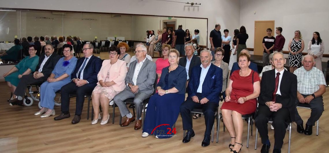 Złote Gody w gminie Tarnówka. Wyjątkowy jubileusz małżeństw z 50-letnim stażem Złote Gody w gminie Tarnówka. Wyjątkowy jubileusz małżeństw z 50-letnim stażem