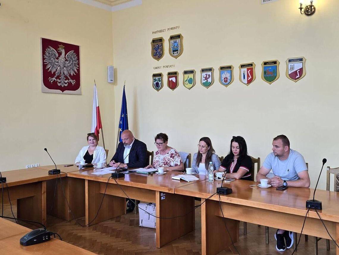 Złotów mówi głośne „NIE” hejtowi