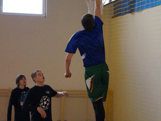 Sparta Złotów - Basket Piła 